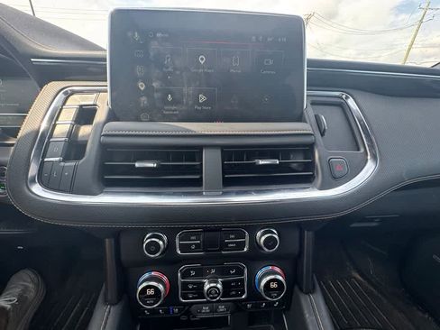 Used 2024 GMC Yukon XL AT4 w/ AT4 Premium Plus Package AWD/4WD image 24