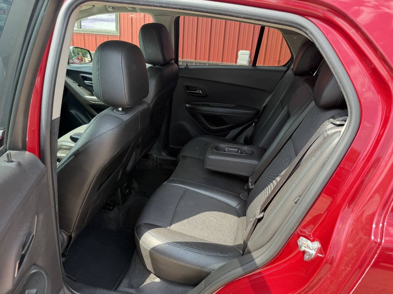 Used 2015 Chevrolet Trax LT w/ LT Plus Package FWD image 7
