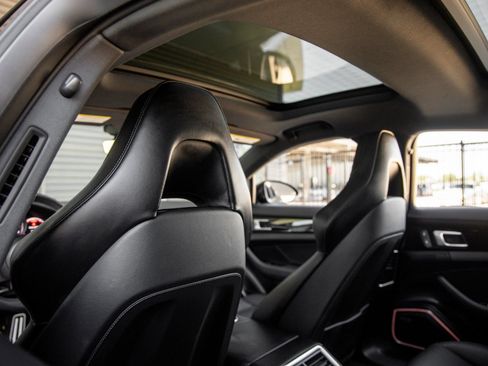 Certified 2023 Porsche Panamera 4S AWD/4WD image 27