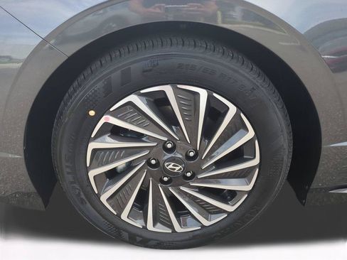 New 2026 Hyundai Sonata SEL FWD image 11
