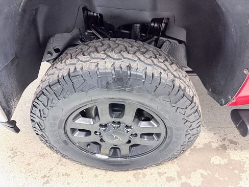 Used 2011 Chevrolet Silverado 3500 LT image 14