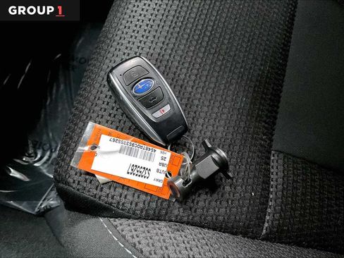 Used 2025 Subaru Outback Premium AWD/4WD image 14