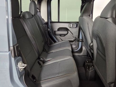 New 2026 Jeep Gladiator Sport image 30