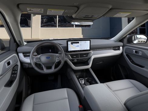 New 2026 Ford Explorer Active AWD/4WD image 32