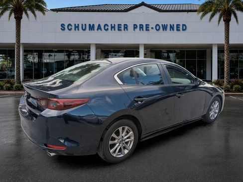 Used 2021 MAZDA MAZDA3 s FWD image 7