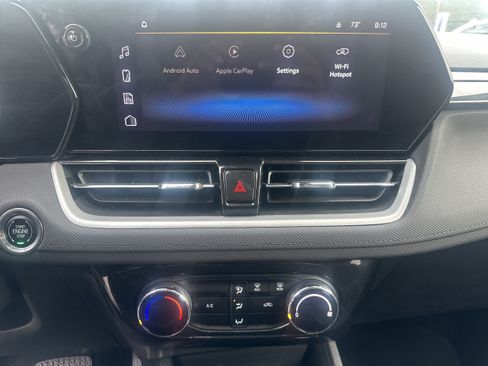 Used 2025 Chevrolet TrailBlazer LT FWD image 28