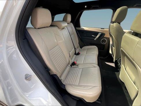 Used 2020 Land Rover Discovery Sport SE AWD/4WD image 24