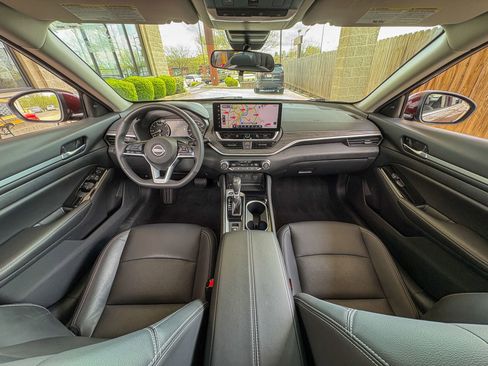 Used 2025 Nissan Altima 2.5 SL image 24