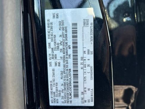 Used 2019 Lincoln MKC Reserve FWD image 22