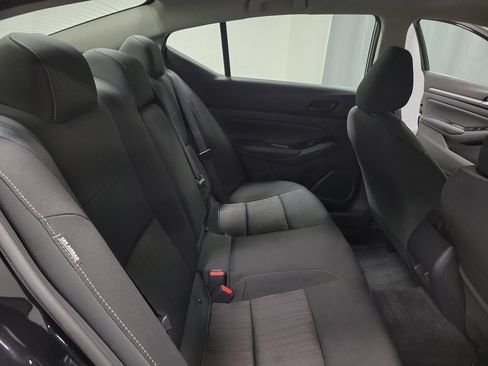 Used 2023 Nissan Altima 2.5 SV AWD/4WD image 27