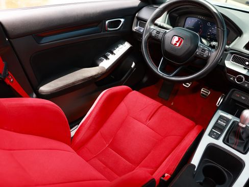 Used 2025 Honda Civic Type R image 24