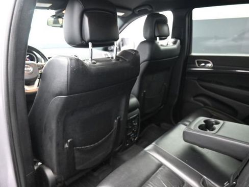 Used 2015 Jeep Grand Cherokee Limited w/ Trailer Tow Group IV image 13