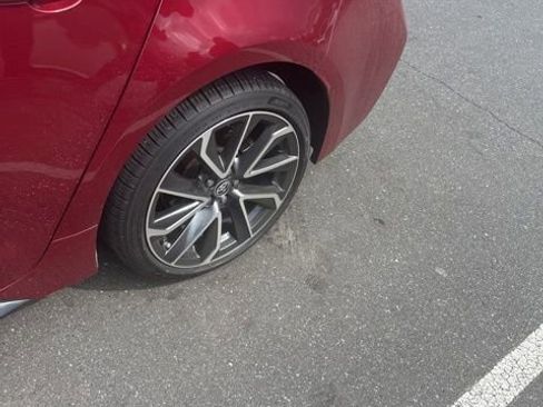 Used 2022 Toyota Corolla SE image 6