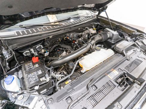 Used 2025 Ford Expedition Active RWD image 35