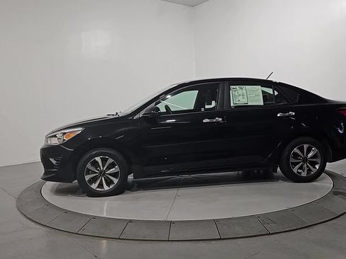Used 2022 Kia Rio S w/ Technology Package FWD image 2