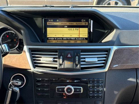 Used 2012 Mercedes-Benz E 350 4MATIC Sedan image 16