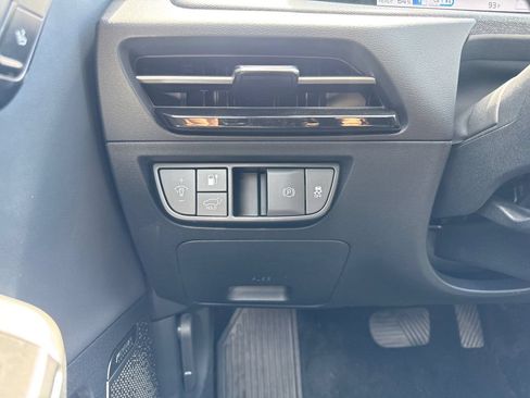 Used 2024 Kia EV6 Wind AWD/4WD image 66