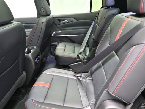 New 2026 Chevrolet Traverse RS w/ LPO, Floor Liner Package image 14