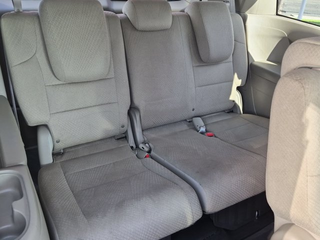 Used 2017 Honda Odyssey EX image 8
