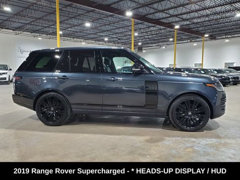 Used 2019 Land Rover Range Rover Supercharged AWD/4WD image 5