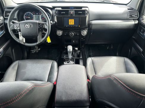 Used 2019 Toyota 4Runner TRD Off-Road Premium image 11