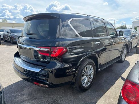 Used 2019 INFINITI QX80 Luxe RWD image 4