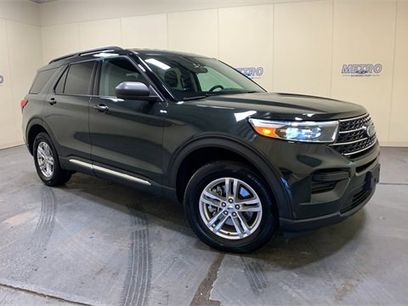 Used 2022 Ford Explorer XLT w/ Class IV Trailer Tow Package