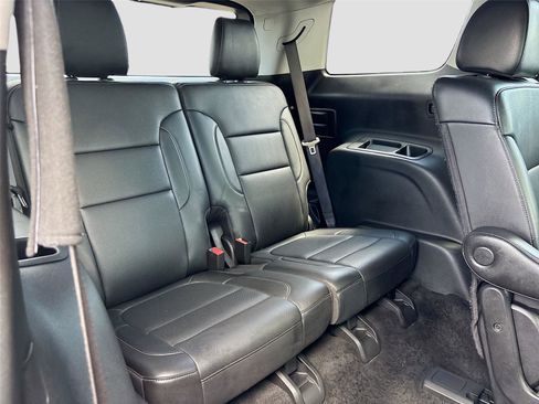 Used 2021 GMC Acadia SLT FWD image 28