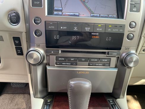 Used 2012 Lexus GX 460 w/ Comfort Plus Pkg AWD/4WD image 29