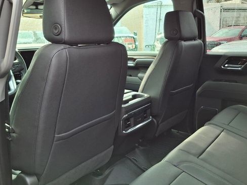 New 2026 GMC Sierra 1500 Elevation w/ Elevation Premium Package AWD/4WD image 9