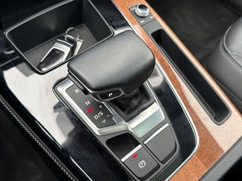 Used 2022 Audi Q5 2.0T Premium Plus w/ Premium Plus Package image 22