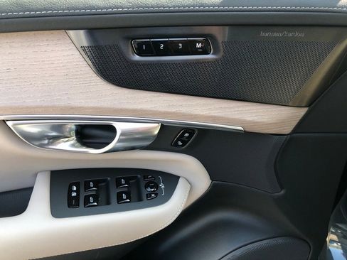 New 2026 Volvo XC90 B6 Plus w/ Protection Package Premier image 12