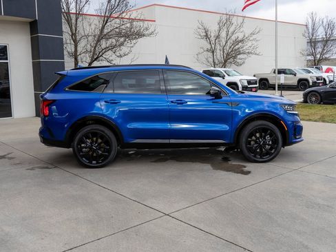 Used 2023 Kia Sorento SX image 8