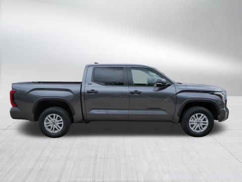 Used 2024 Toyota Tundra SR5 w/ SR5 Convenience Package AWD/4WD image 9