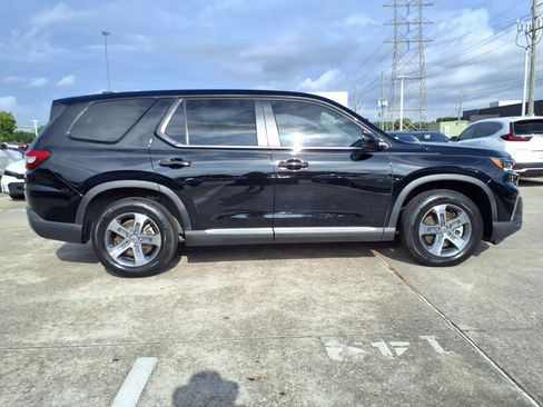 Certified 2025 Honda Pilot EX-L image 26