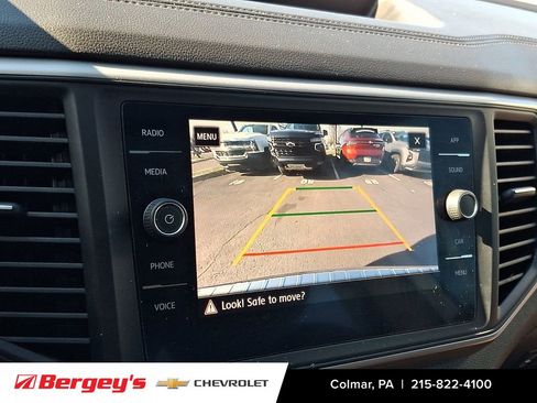 Used 2021 Volkswagen Atlas SE image 22