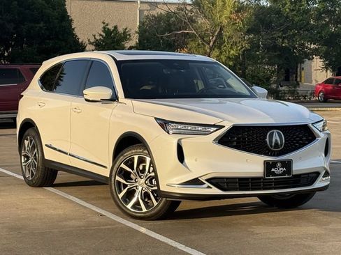 Used 2024 Acura MDX SH-AWD w/ Technology Package image 2