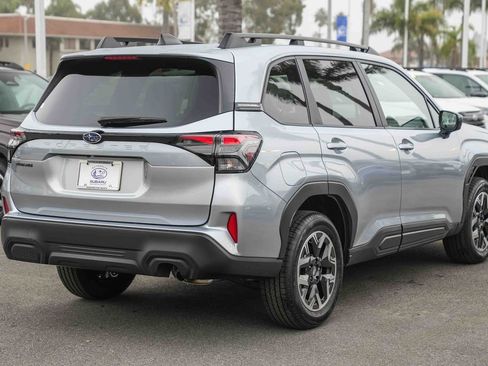 New 2026 Subaru Forester Premium image 4