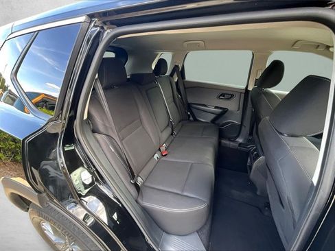 Used 2023 Nissan Rogue S FWD image 25