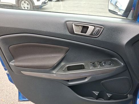 Used 2022 Ford EcoSport SE w/ SE Convenience Package image 13