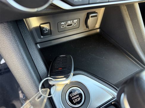 New 2025 Nissan Sentra SV image 29