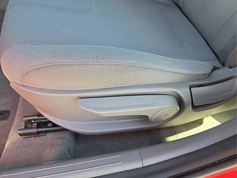 Used 2022 Hyundai Elantra SEL image 13