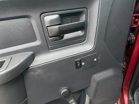 Used 2012 RAM 1500 Express image 16