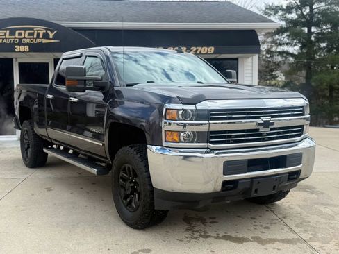 Used 2016 Chevrolet Silverado 2500 LT image 1