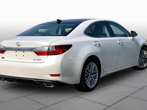 Used 2018 Lexus ES 350 w/ Luxury Package w/Wood Trim FWD image 13