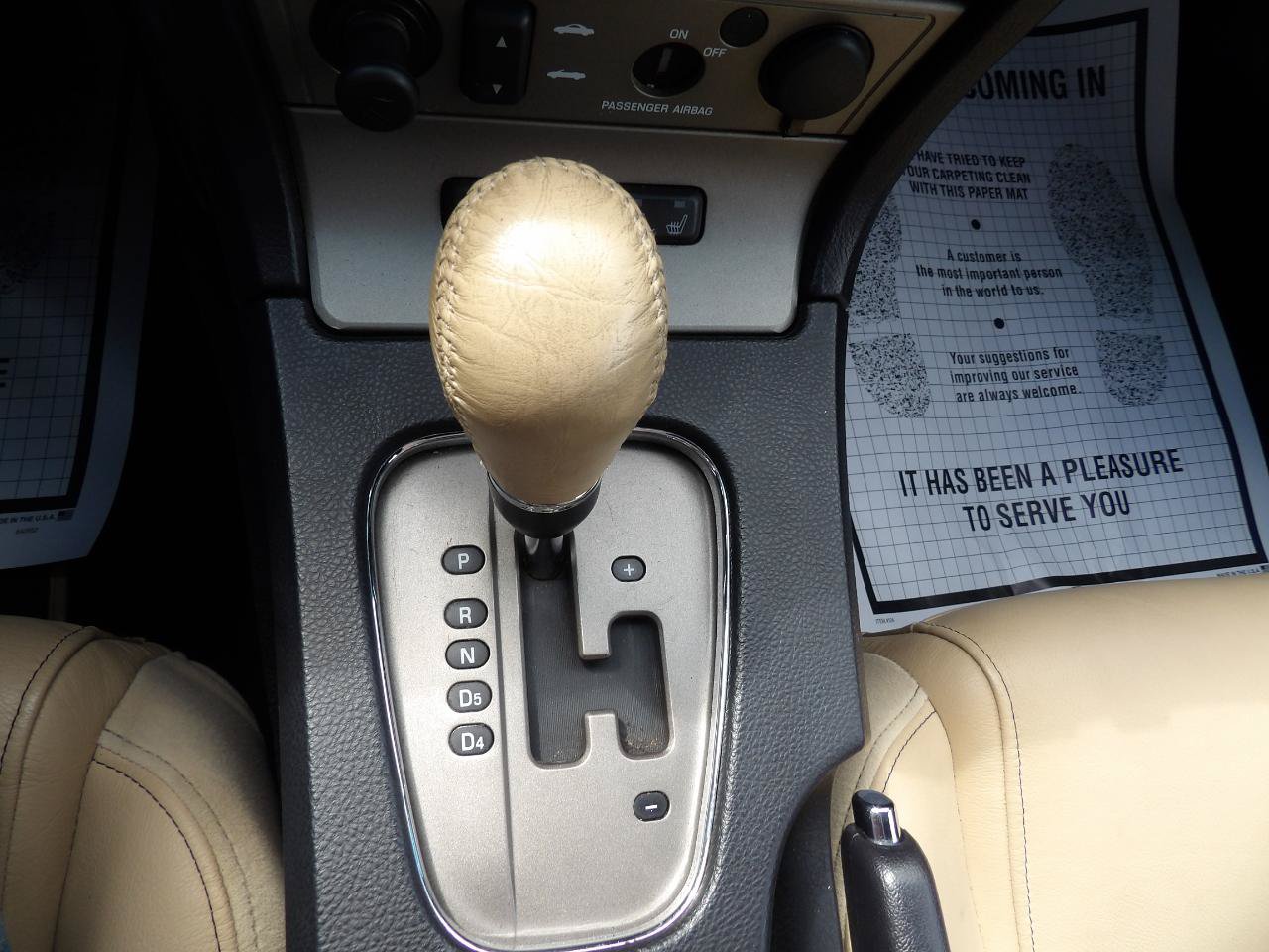 Used 2004 Ford Thunderbird RWD image 14