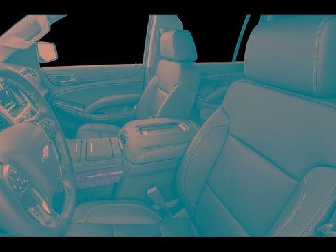 Used 2015 Chevrolet Suburban LTZ image 18