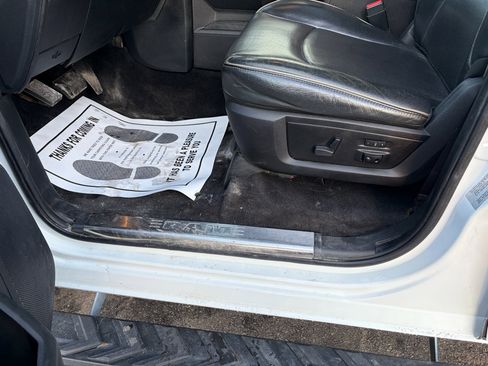 Used 2017 RAM 2500 Limited image 21