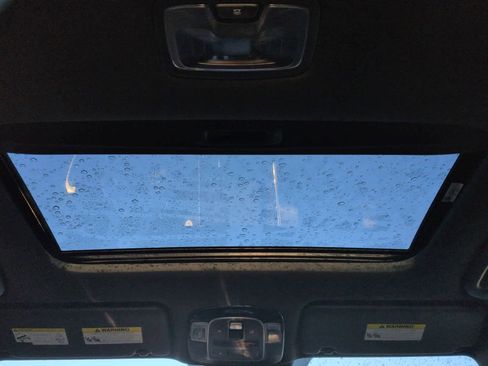 Used 2022 Hyundai Santa Cruz Limited image 23