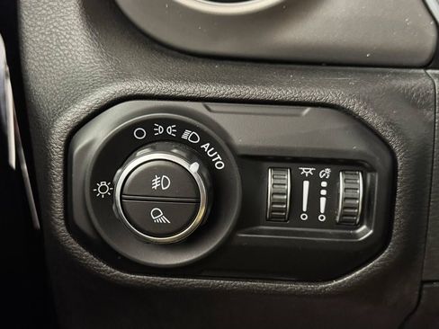 Used 2020 Jeep Gladiator Sport w/ Quick Order Package 24S AWD/4WD image 24